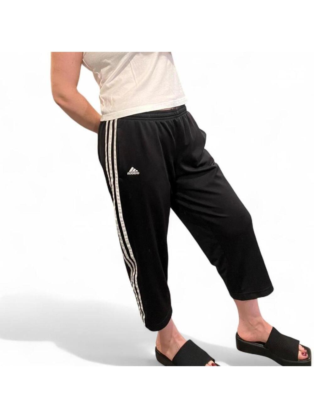 Vintage Y2K adidas black capri track pants